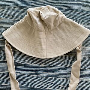 Free people bucket hat